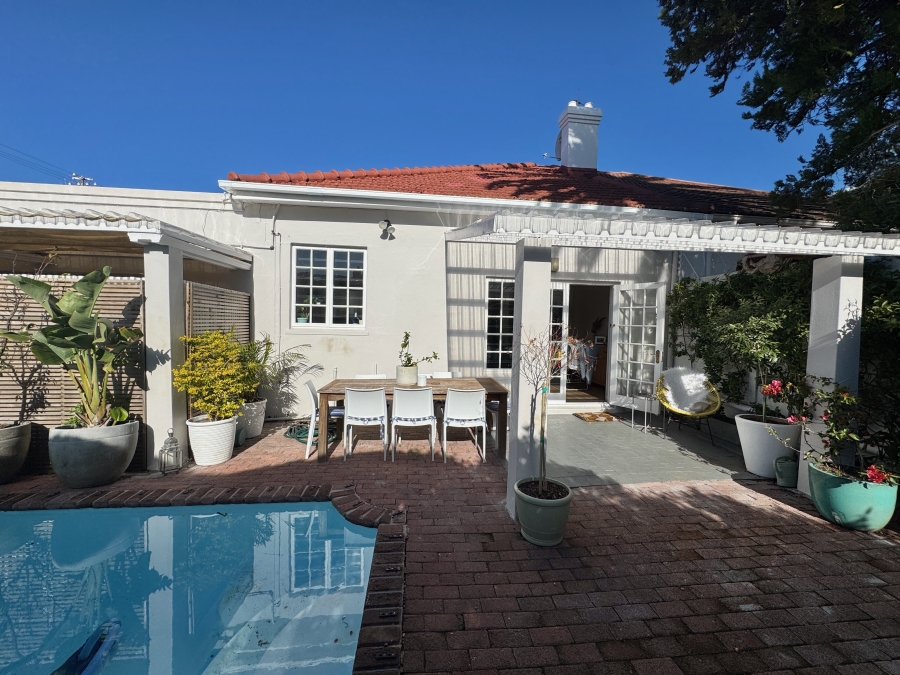 To Let 2 Bedroom Property for Rent in Claremont Upper Western Cape